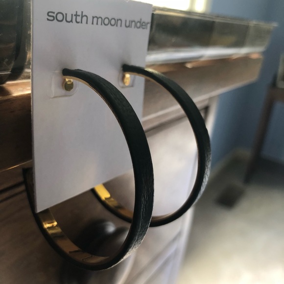 south moon under black leather hoops - Picture 2 of 2